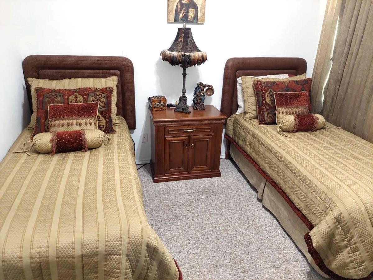 Beautifully Furnished 3Bd 2Br Pool Gated Condo In Mcallen, Tx Pharr Bagian luar foto